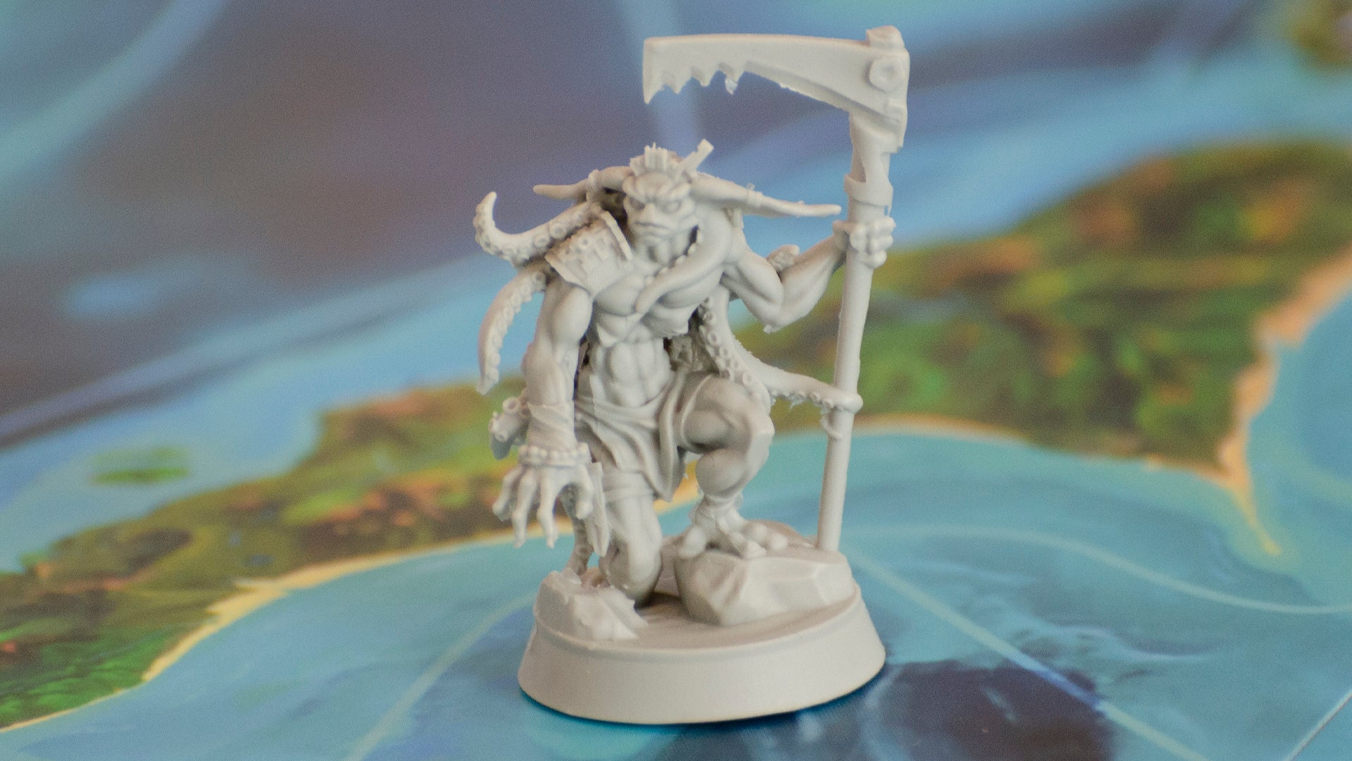 sea-of-legends-board-game-merfolk-guardian-miniature.jpg